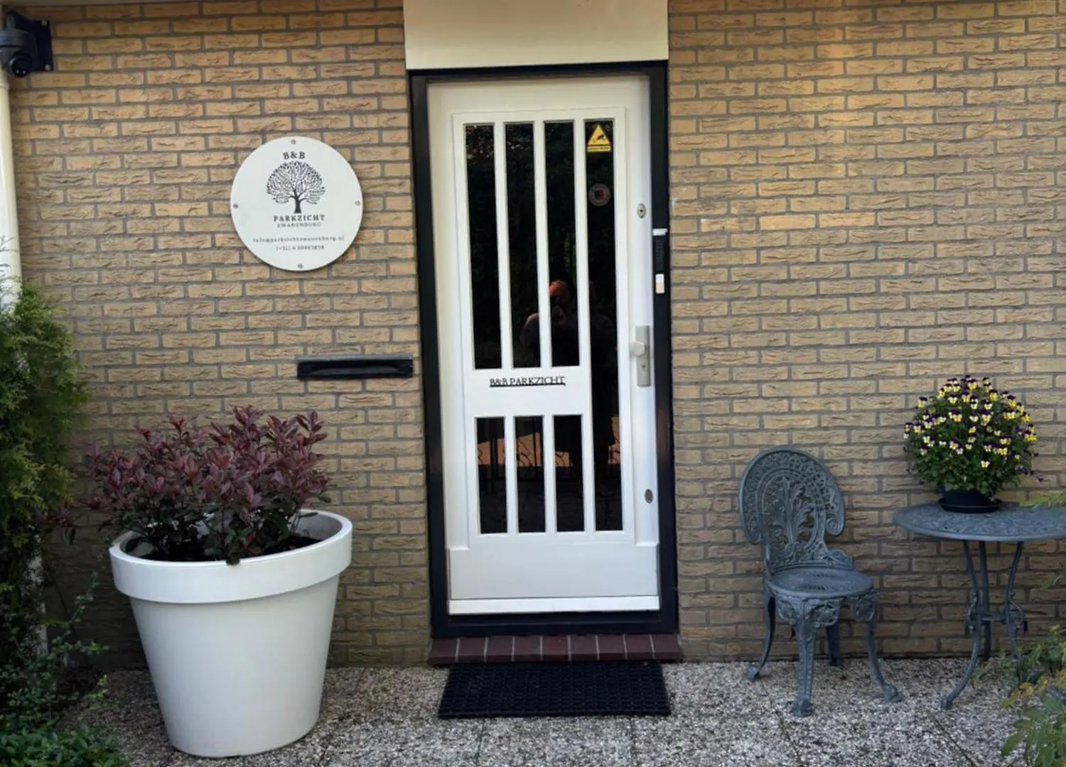 Parkzicht Zwanenburg Apartman